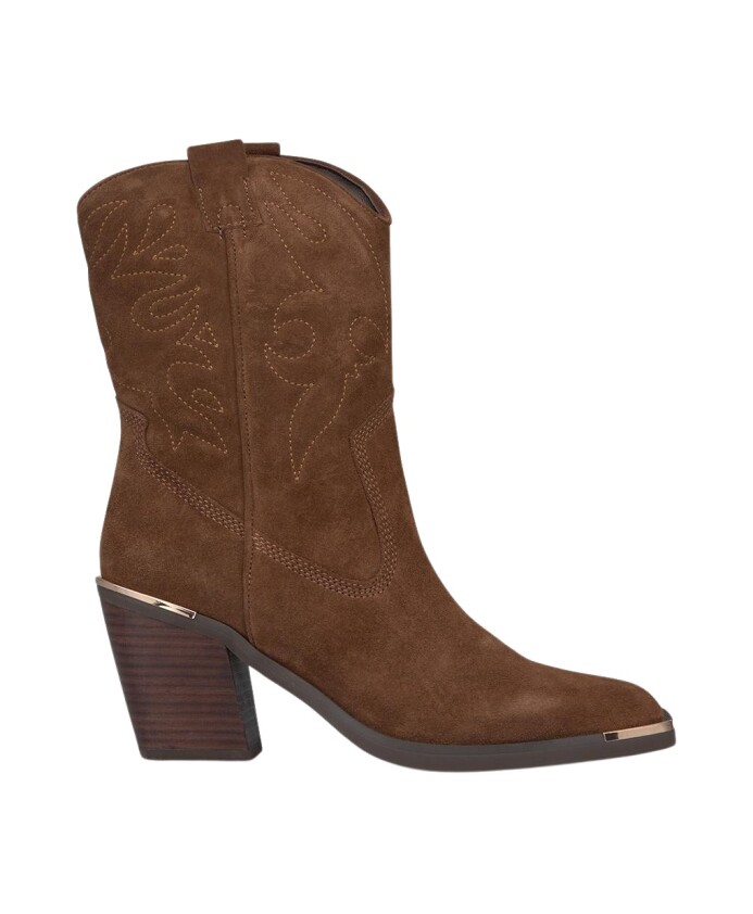 square-toe-cowboy-boot