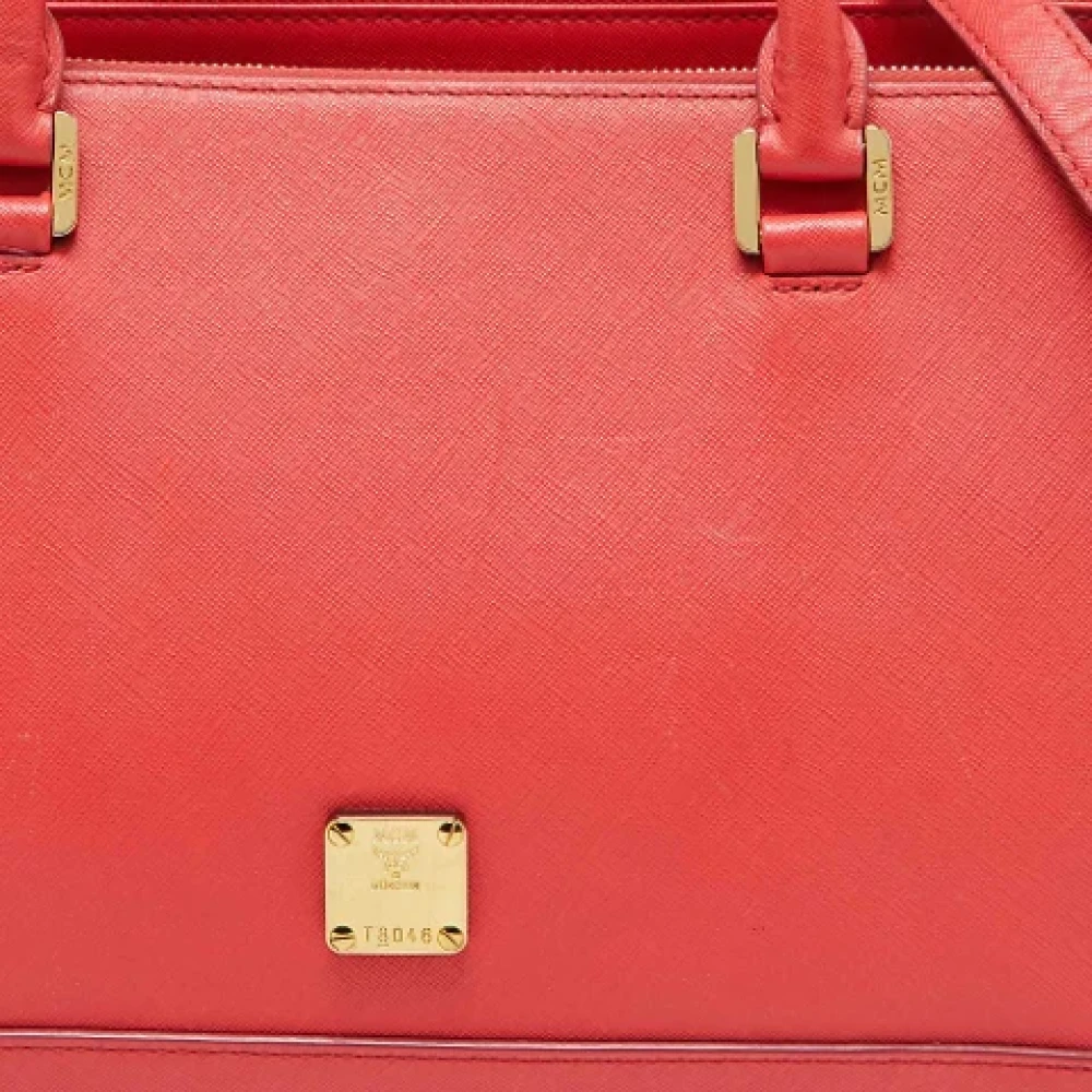 MCM Pre-owned Leather handbags Red Dames