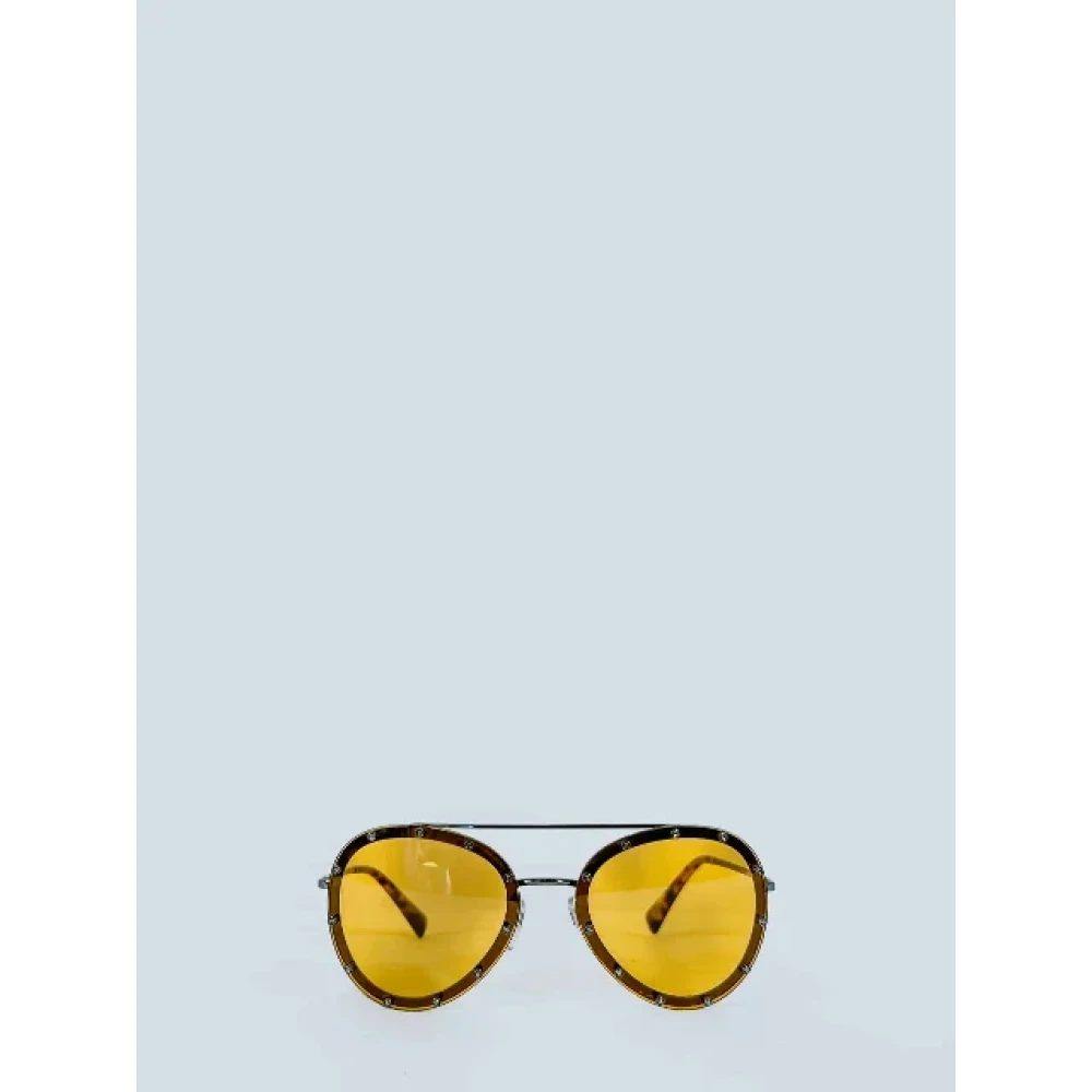 Valentino Vintage Pre-owned Metal sunglasses Yellow Dames