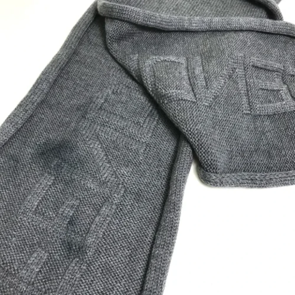 Fendi Vintage Pre-owned Wool scarves Gray Dames