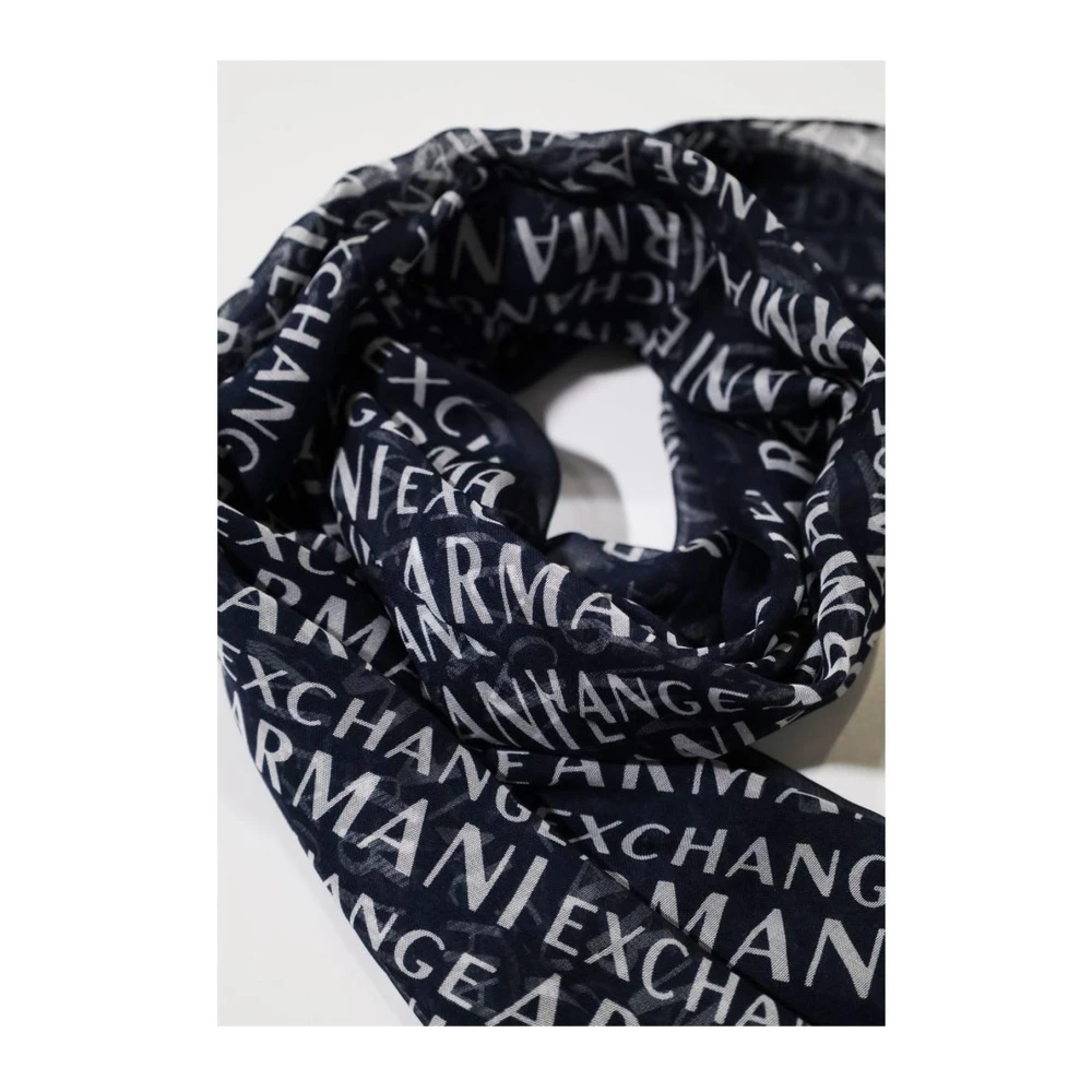 Armani Exchange Blauwe Modal Sjaal met Zachte Textuur Blue Dames