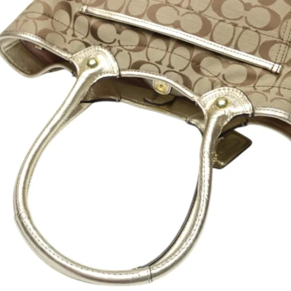 Coach Pre-owned Fabric shoulder-bags Brown Dames