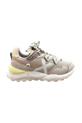 urban-style-sneakers-for-women