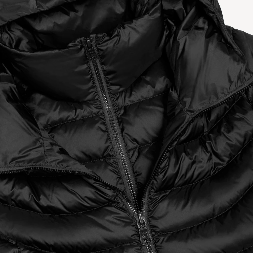 Colmar Zwarte Winterjas met Gevoerde Borst Black Dames
