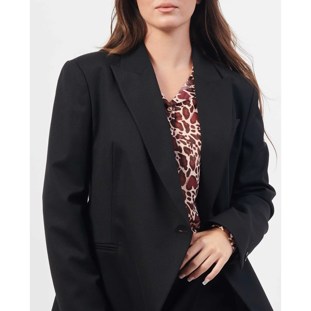 Hugo Boss Zwarte Asymmetrische Double-Breasted Damesjas Black Dames