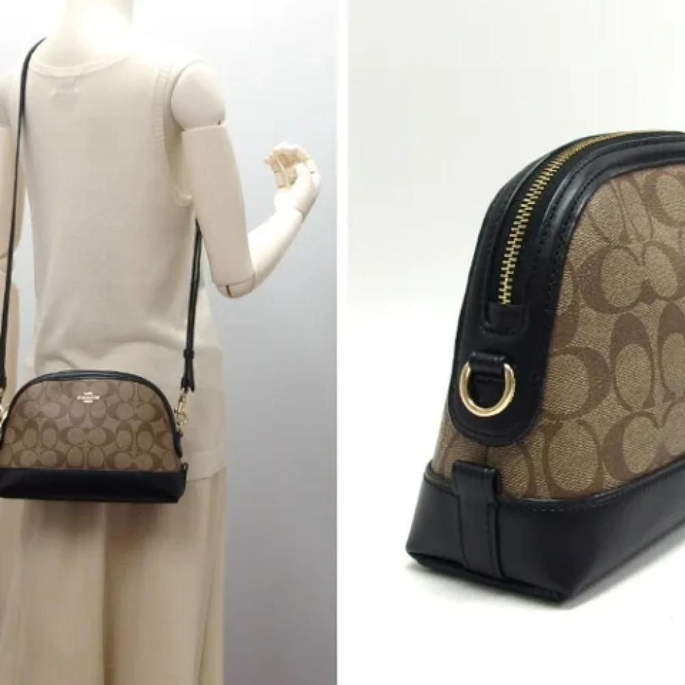 Coach Pre-owned Coated canvas shoulder-bags Brown Dames