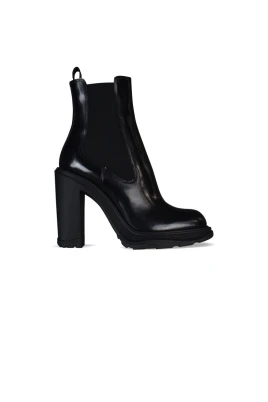 Tread Heeled Chelsea Boot