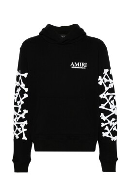 black-sweater-with-hood-and-logo