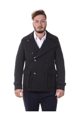 veste-en-cuir-elegante