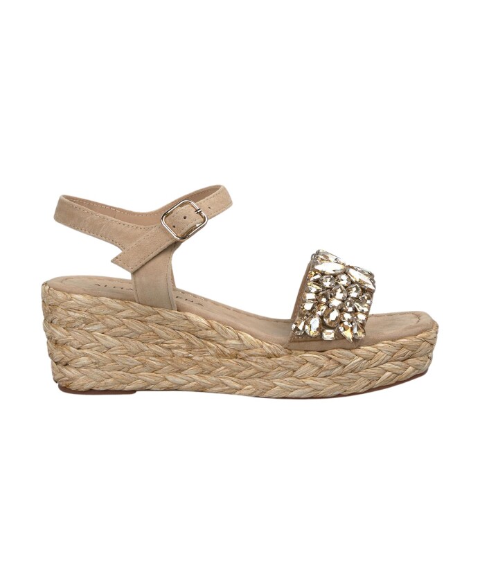 sandal-with-wedge