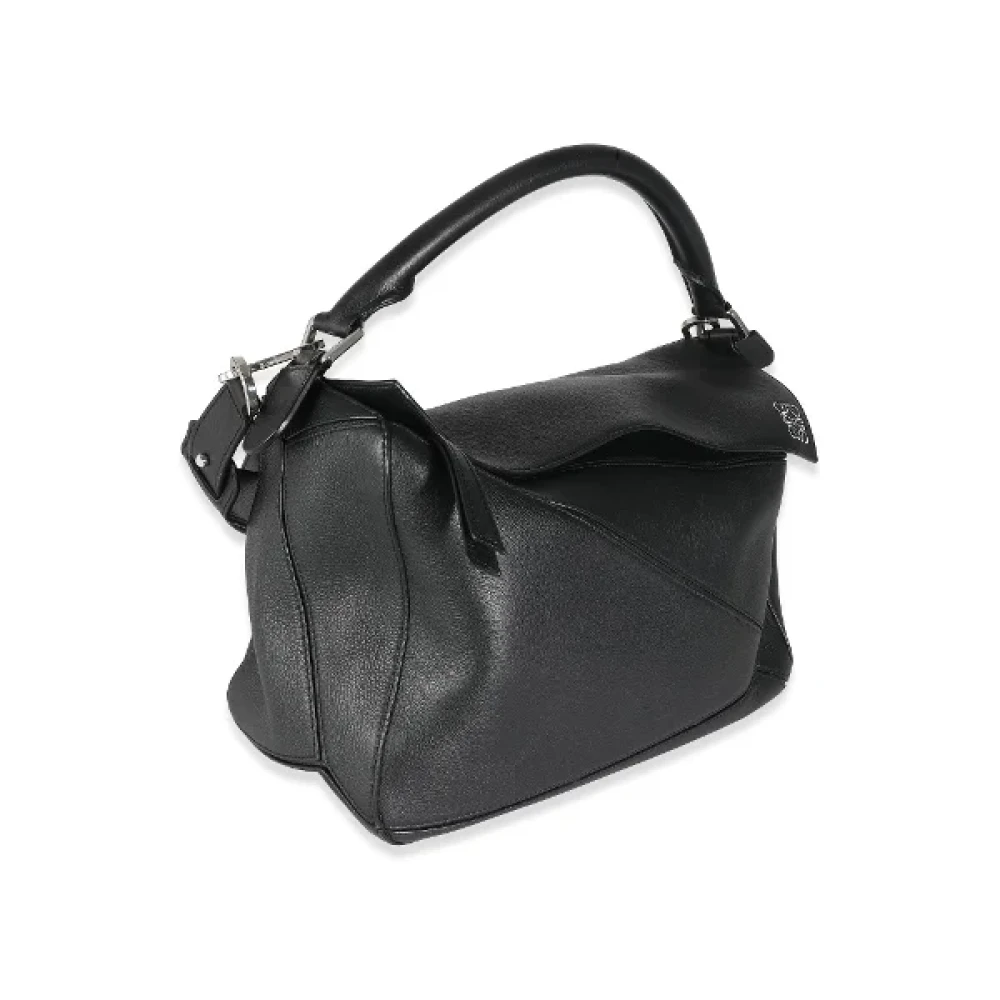 Loewe Pre-owned Leather shoulder-bags Black Dames