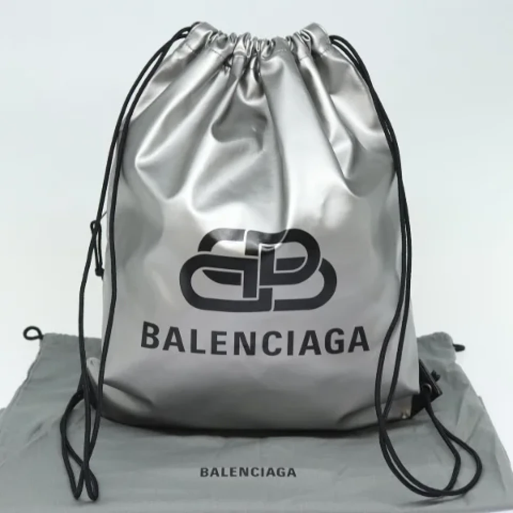 Balenciaga Vintage Pre-owned Nylon backpacks Gray Dames