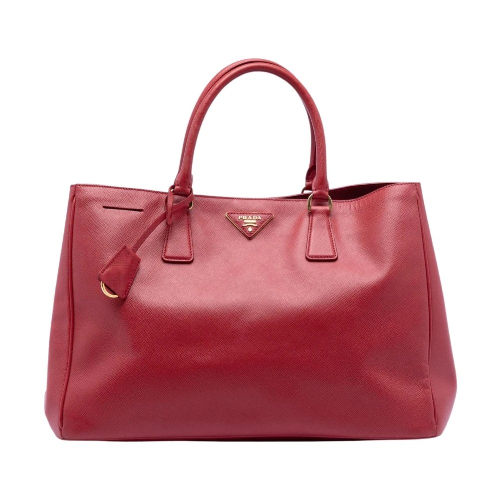 Prada Vintage Women's Red Pre-Owned Structu Leather Satchel