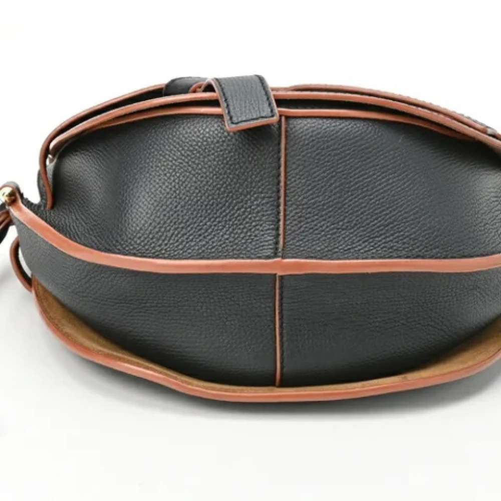 Loewe Pre-owned Fabric shoulder-bags Black Dames