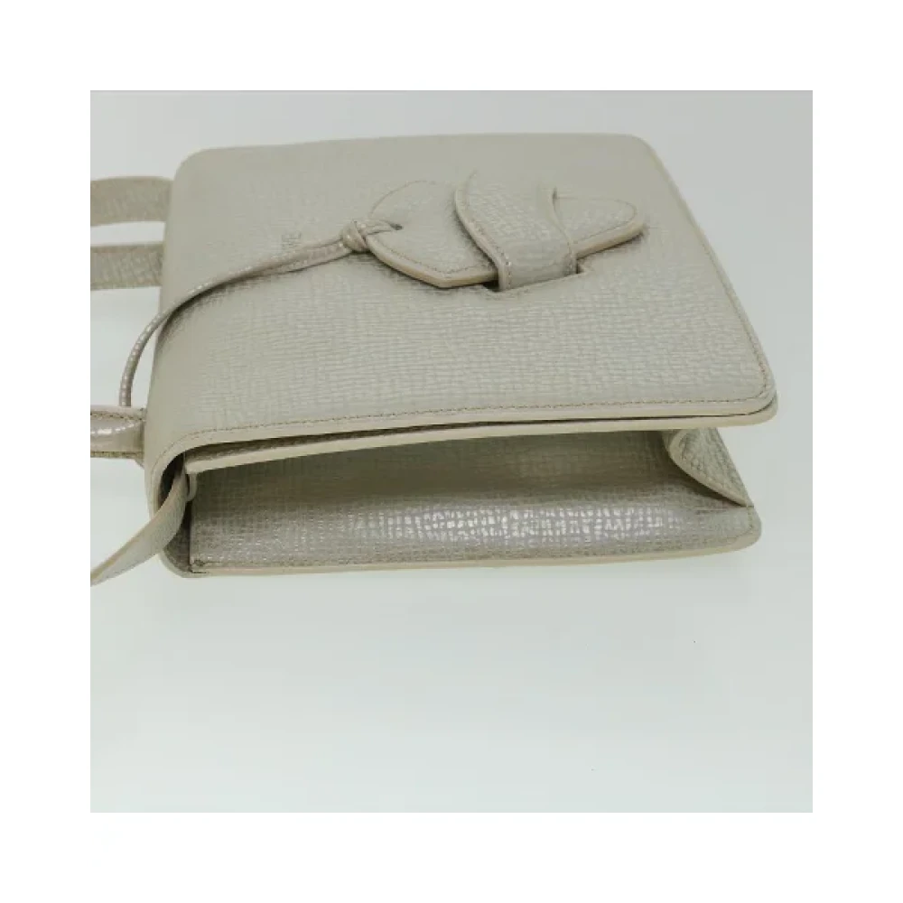 Loewe Pre-owned Leather handbags Gray Dames