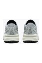 mythos-star-sneakers