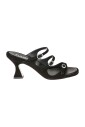 sandales-a-talons-hauts-en-daim-noir