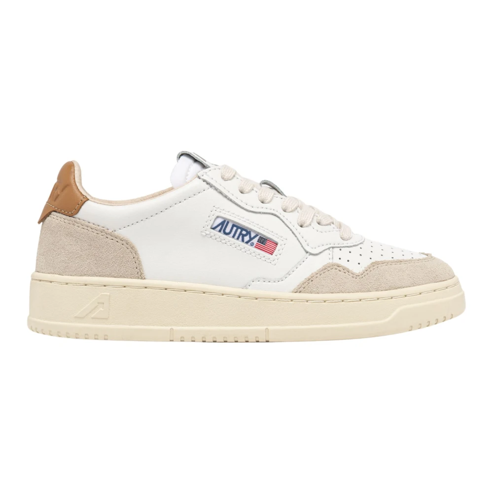 Autry Beige Sneakers, Female, 9 Uk, Medalist Low Trainers