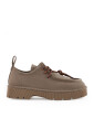 chaussures-plates-en-daim-a-lacets