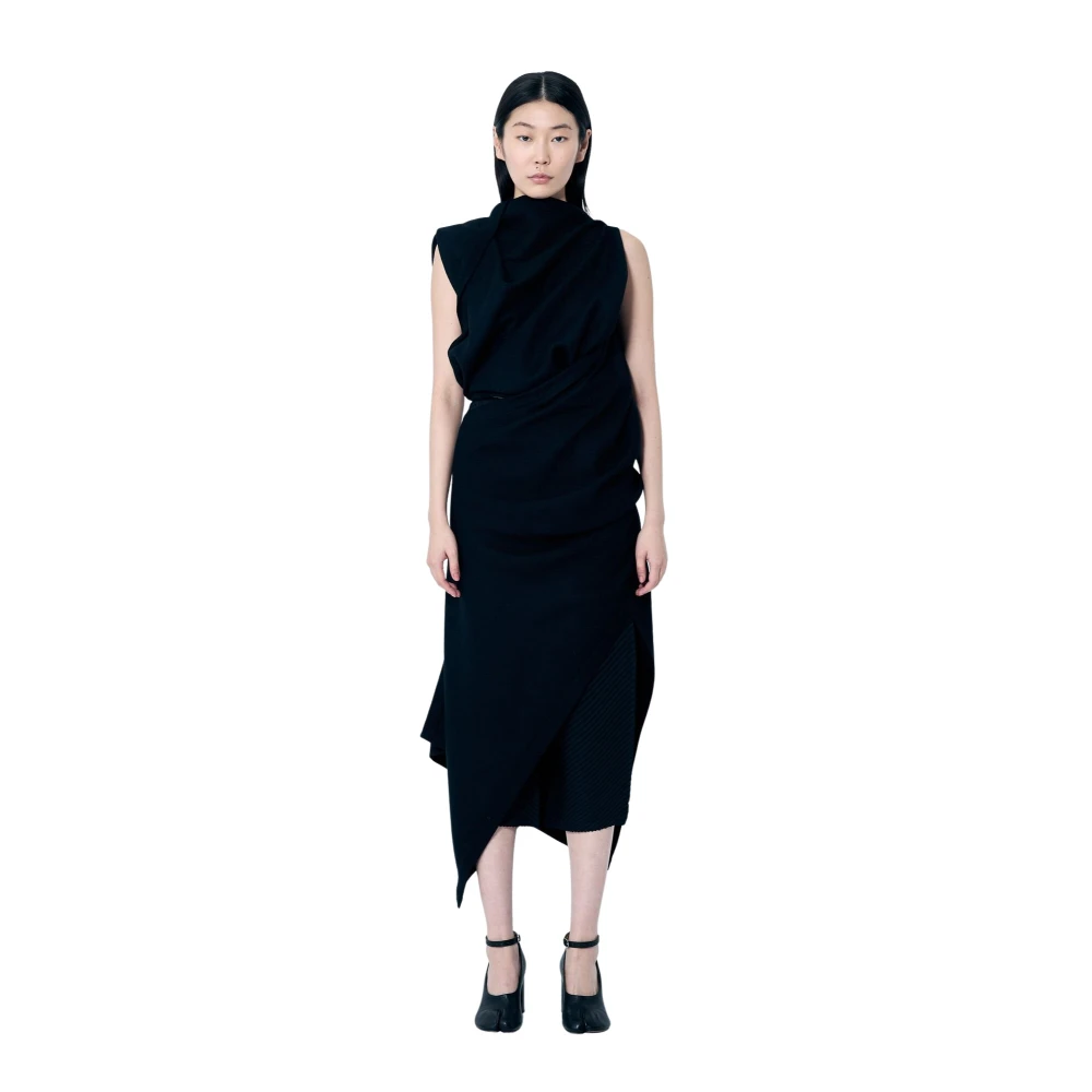Issey Miyake Wol Gedrapeerde Maxi Jurk Black Dames