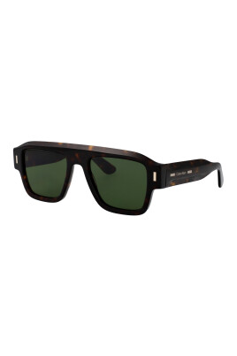 lunettes-de-soleil-elegantes-ck25509s