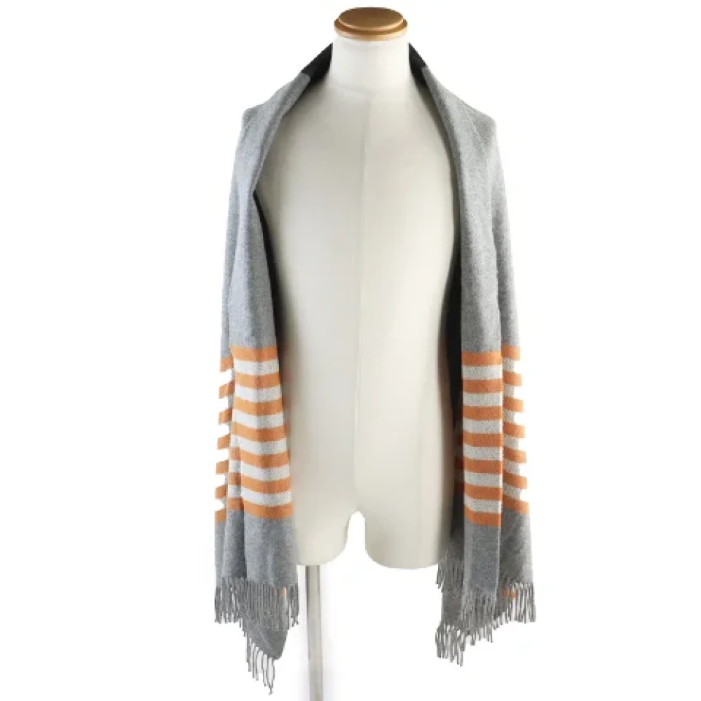 Hermès Vintage Pre-owned Fabric scarves Gray Heren