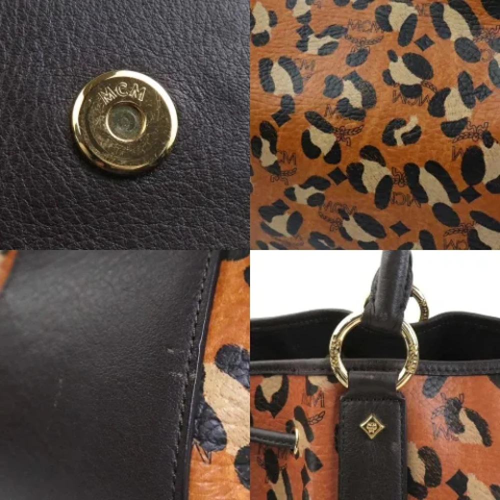 MCM Pre-owned Leather handbags Brown Dames
