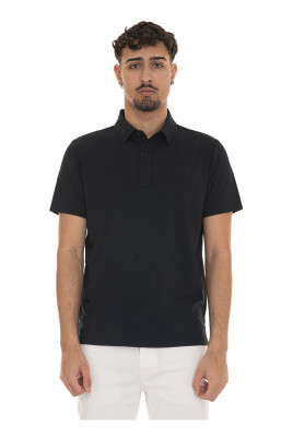 polo-a-manches-courtes-avec-logo