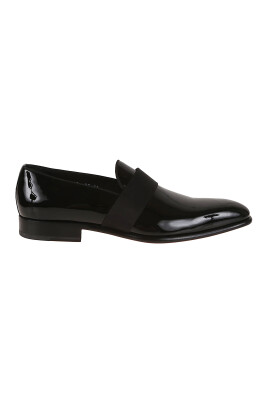 black-loafer-shoes-luxury-style