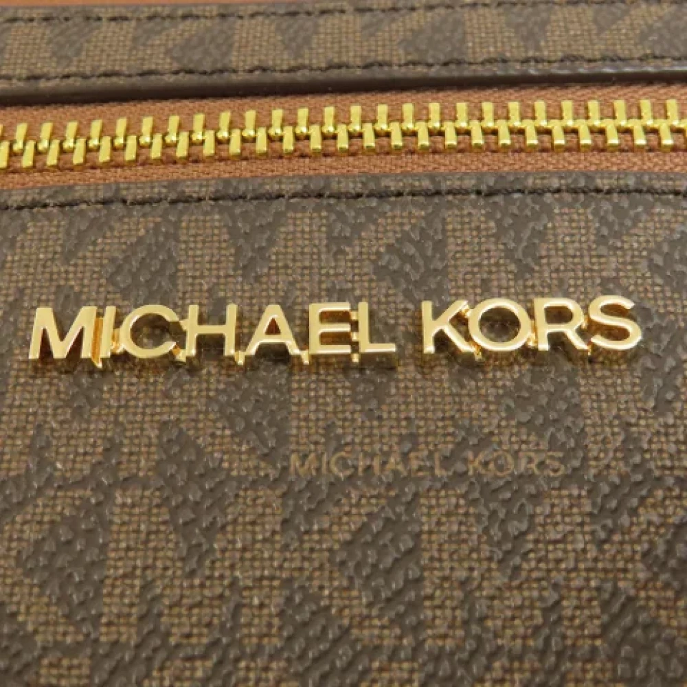 Michael Kors Pre-owned Fabric shoulder-bags Brown Dames