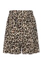 gestippelde-bruine-casual-shorts