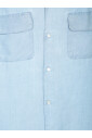 t-shirt-bleu-avec-col-pointu