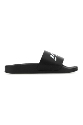 black-rubber-slippers