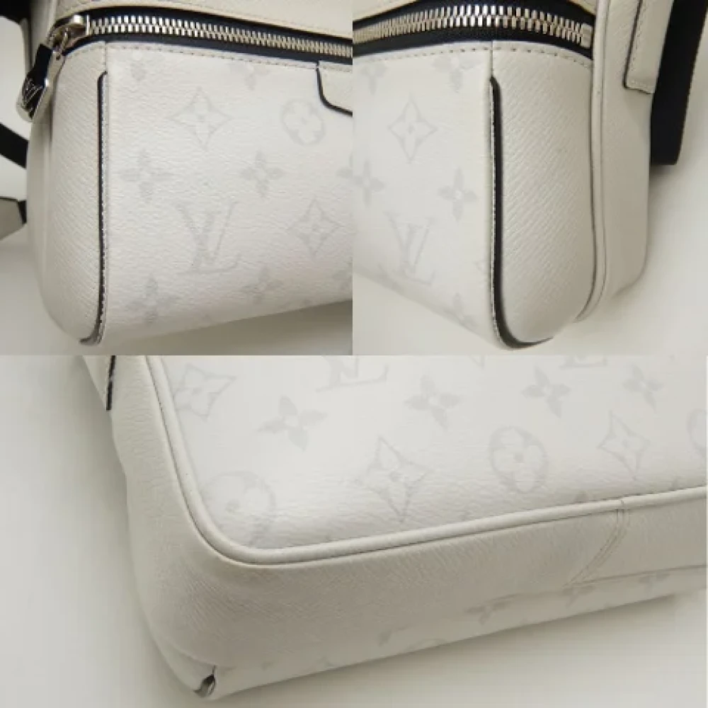 Louis Vuitton Vintage Pre-owned Leather crossbody-bags White Dames