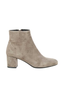 chaussures-femme-taupe-modele-elegant