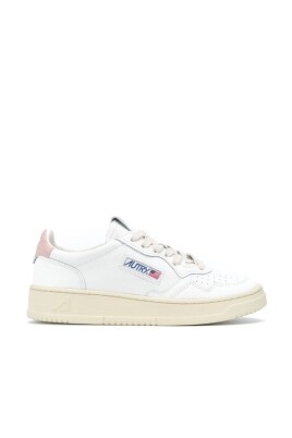 sneakers-roses-basses-en-cuir-femme