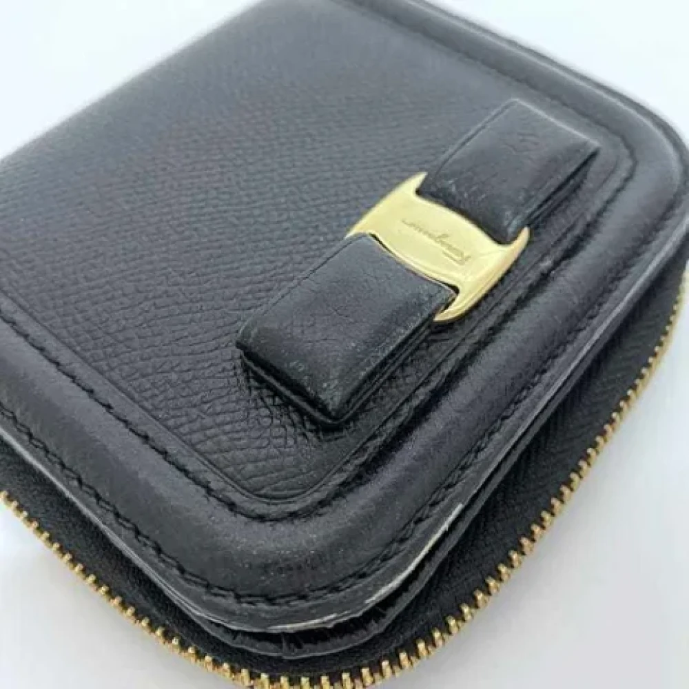 Salvatore Ferragamo Pre-owned Leather wallets Black Dames