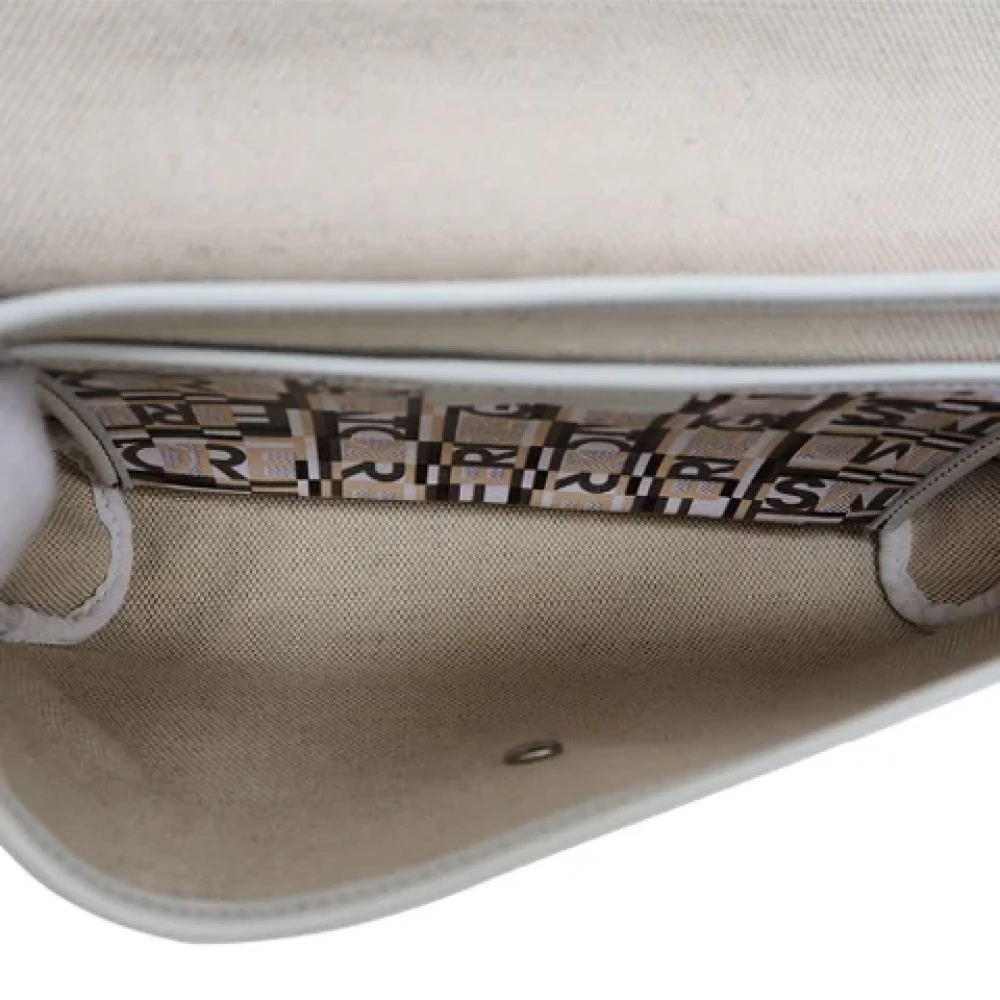 Salvatore Ferragamo Pre-owned Canvas shoulder-bags Beige Dames