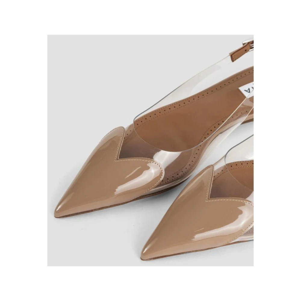 Alaïa Beige Patent Leren Hart Slingback White Dames