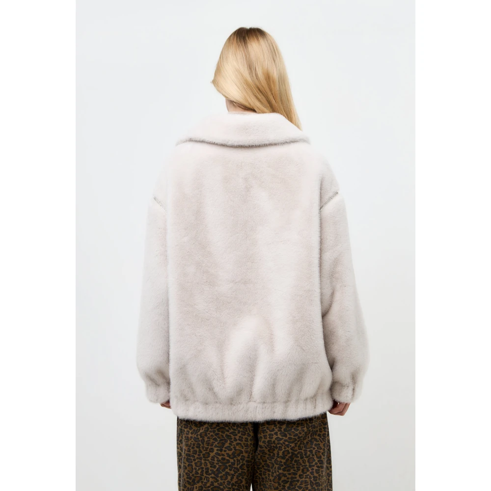 Cesare Gaspari Faux Fur & Shearling Jackets White Dames
