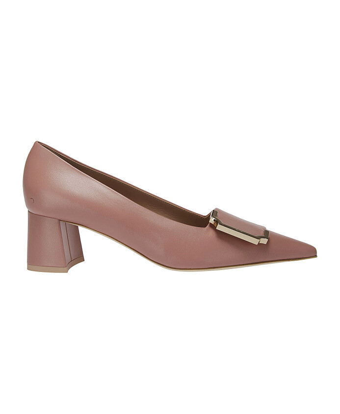 escarpins-en-cuir-rose-avec-boucle