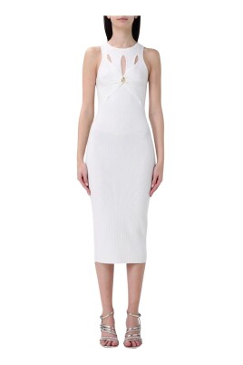 elegant-ribbed-knit-midi-dress