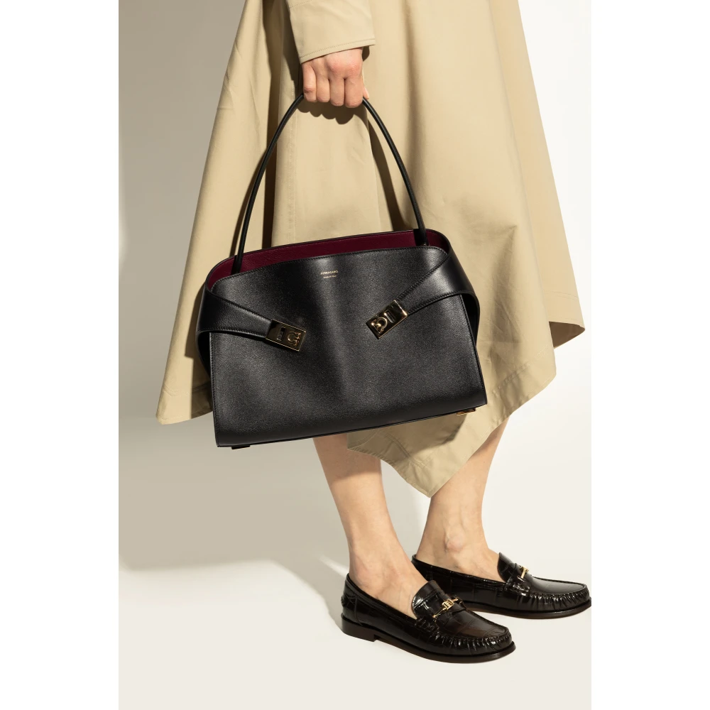Salvatore Ferragamo Leren schoudertas Black Dames