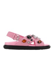 Flache Sandalen