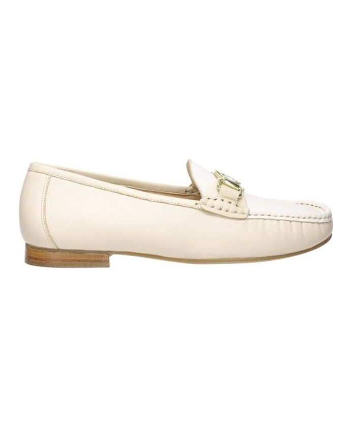 mocassins-beige-pour-femmes