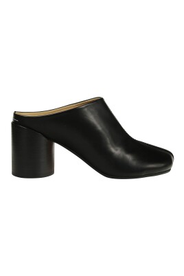comfortable-slip-on-house-shoes