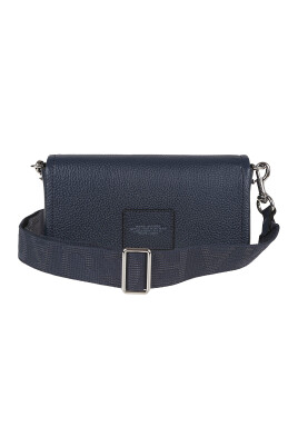 blue-crossbody-bag-chic-design