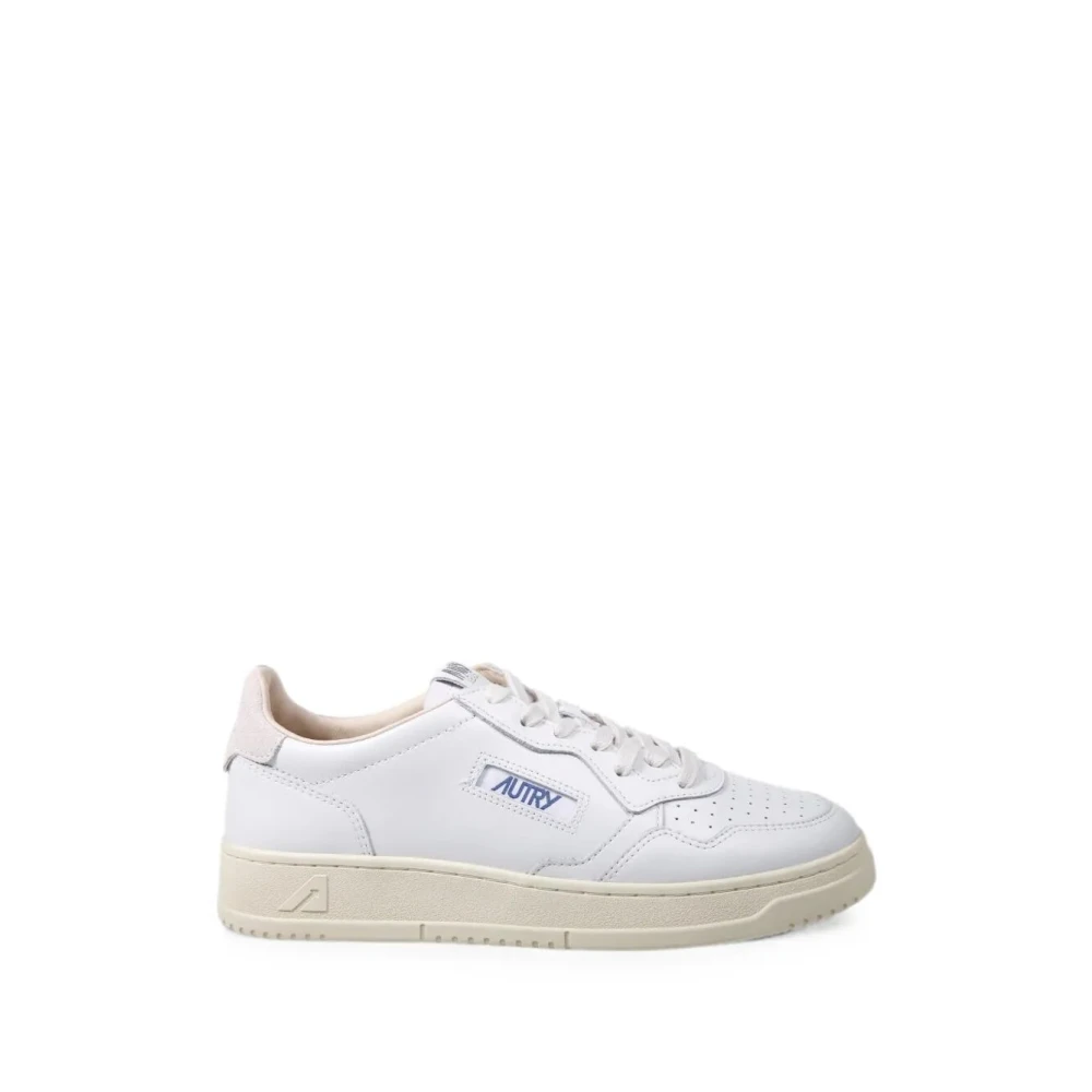 Autry White Sneakers, Male, 8 Uk, Medalist Low Trainers