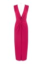 robe-fuchsia-a-col-v-et-chaine-bijou