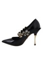 elegantes-escarpins-noirs-en-cristal